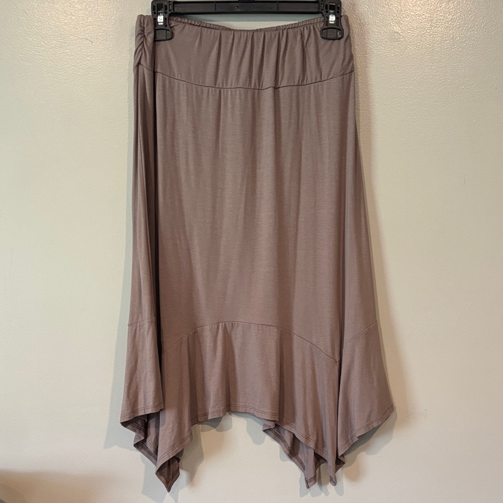 Women’s Taupe Handkerchief Hem Skirt